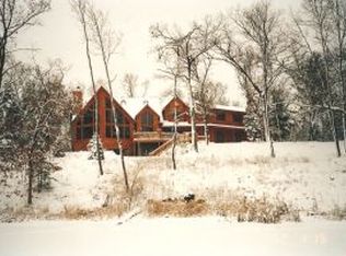 W5596 Hiwela Dr, Wild Rose, WI 54984