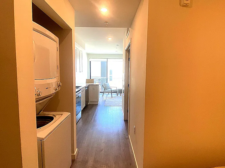 3067 N Park Way #412 — Photo 6