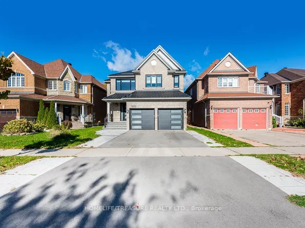 3353 Destination Dr, Mississauga, ON L5M 7W6
