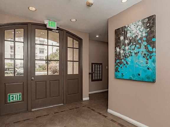 5th image of 2810 S Sepulveda Blvd APT 302
