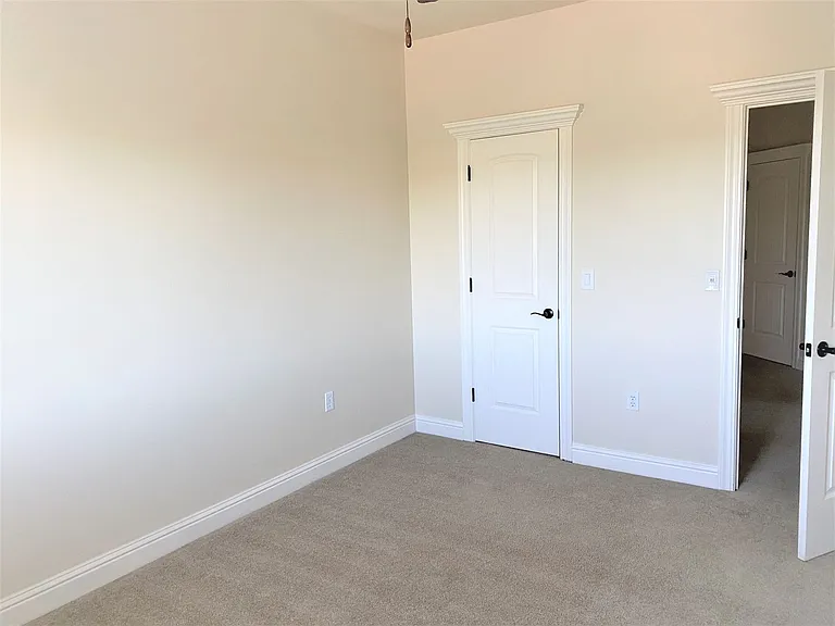 Ridgestone Villas - 870 Mission Sierra — Photo 102