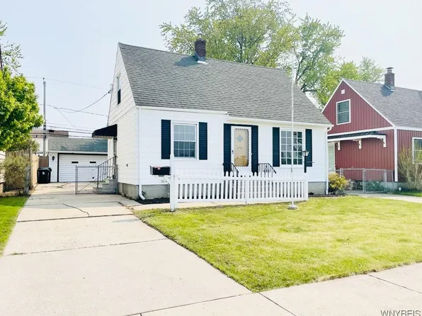 274 Mang Ave, Buffalo, NY 14217