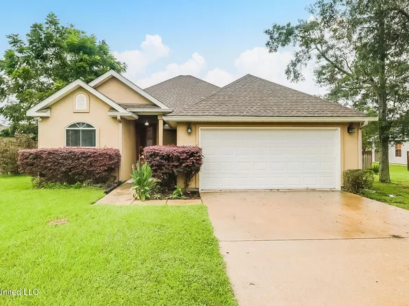 13637 Hidden Oaks Dr, Gulfport, MS 39503