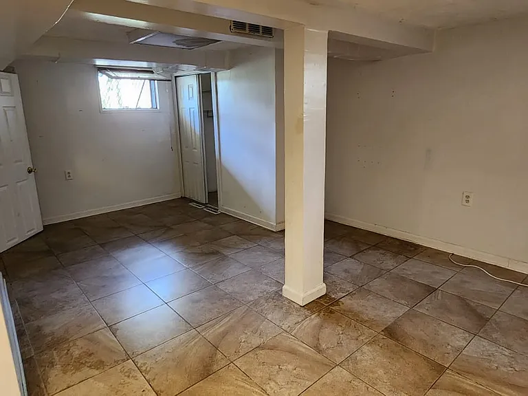 373 E Lake Ave — Photo 13
