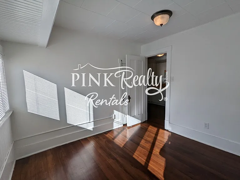 118 Lafayette Rd — Photo 23