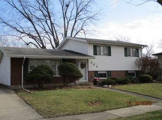 203 Hickory St, Park Forest, IL