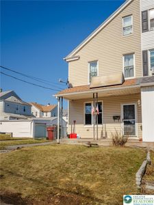 27 Packer Ave, Whitehall, PA, 18052