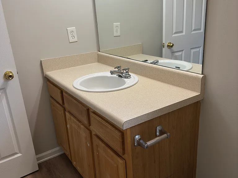 116 Lossie Ln — Photo 10