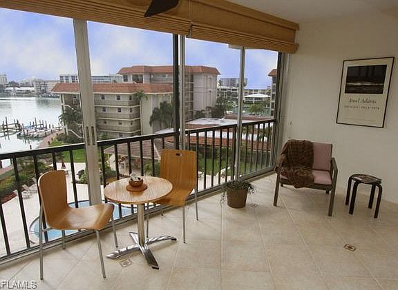4th image of 222 Harbour Dr APT 504