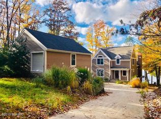 4879 N Benson Rd, Fountain, MI 49410