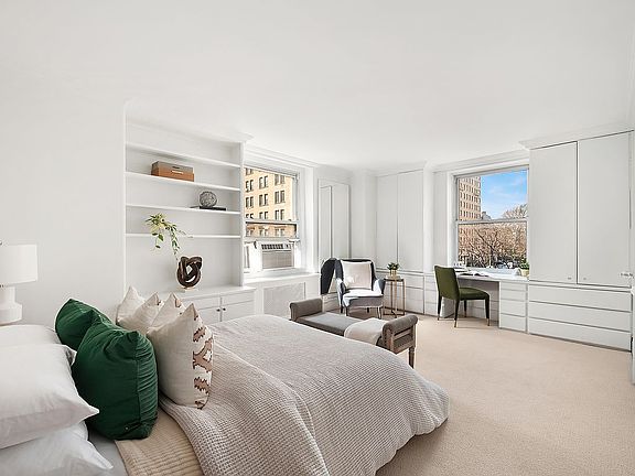 5th image of 49 E 86th St APT 3B