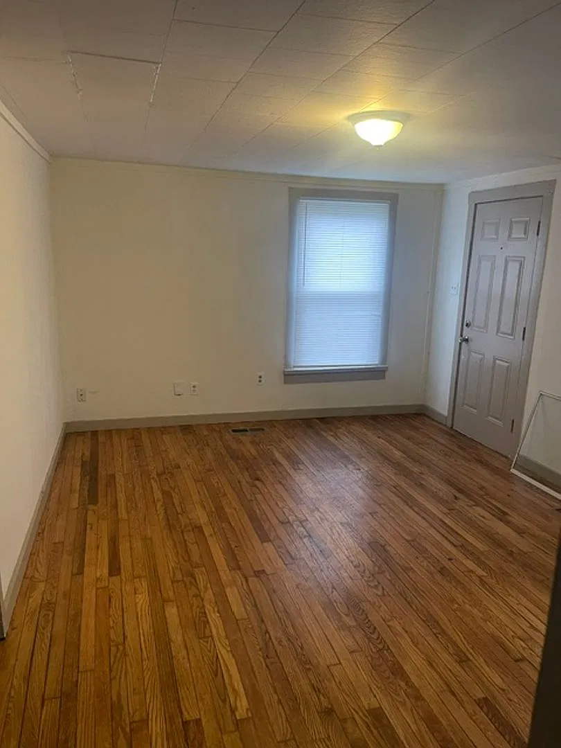 Single Family House — Photo 2