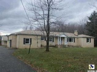 3956 Brainard Rd, Beachwood, OH 44122