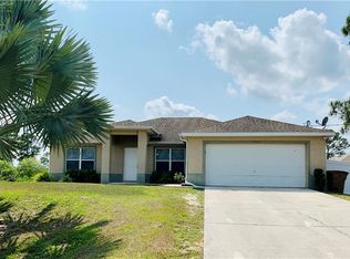1823 Ridgemoor St, Lehigh Acres, FL 33972