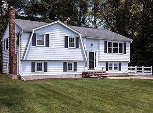 62 Agostino Dr, Wilmington, MA 01887