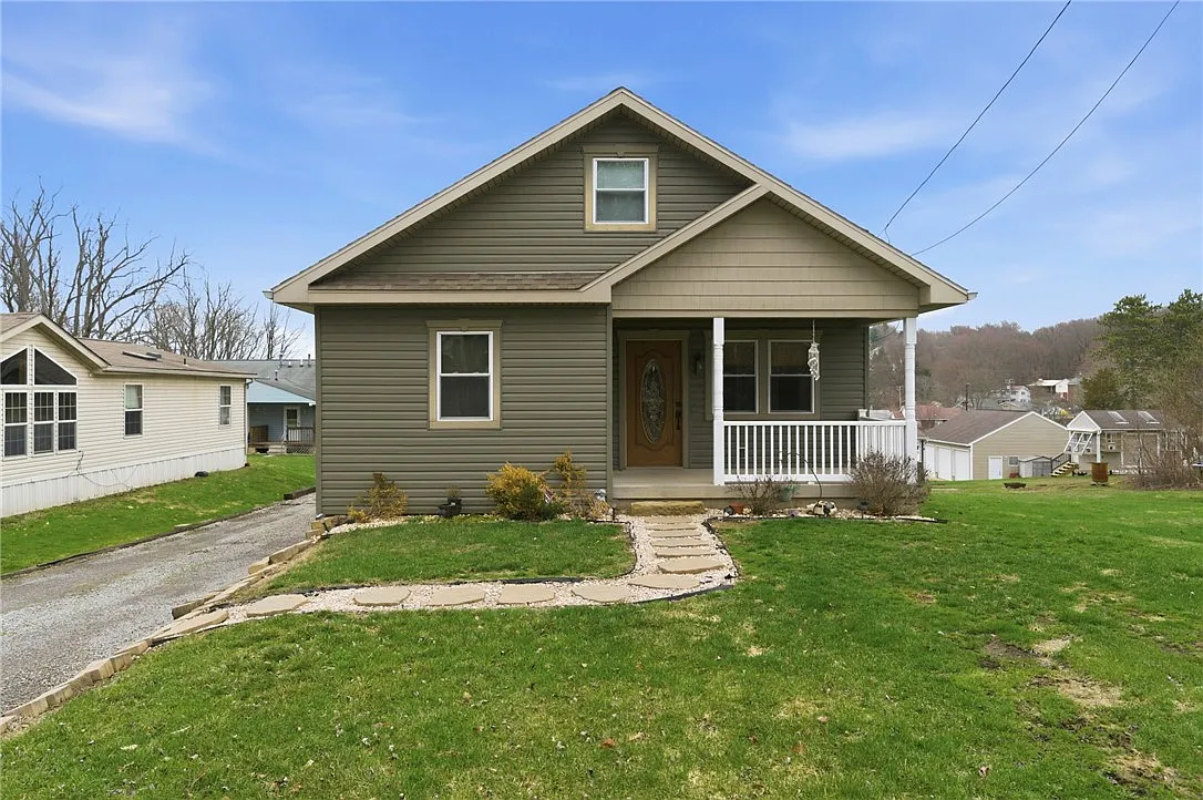 3703 52nd St photo 1