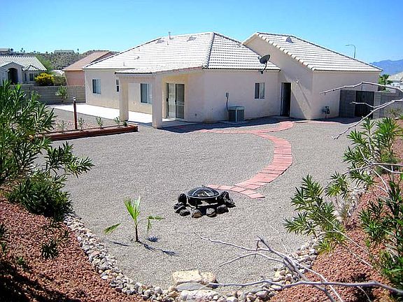 5th image of 2939 Los Pueblos Dr