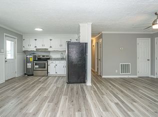 2701 Daly Ave, Spring Lake, NC 28390
