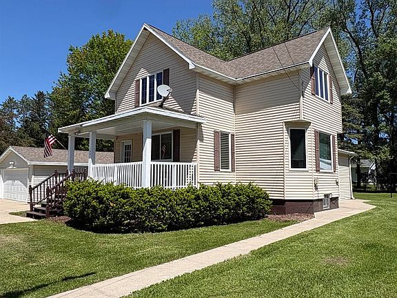 2nd image of 160 Washburn Ave