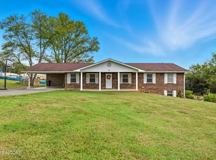 1429 Grove St, Loudon, TN 37774