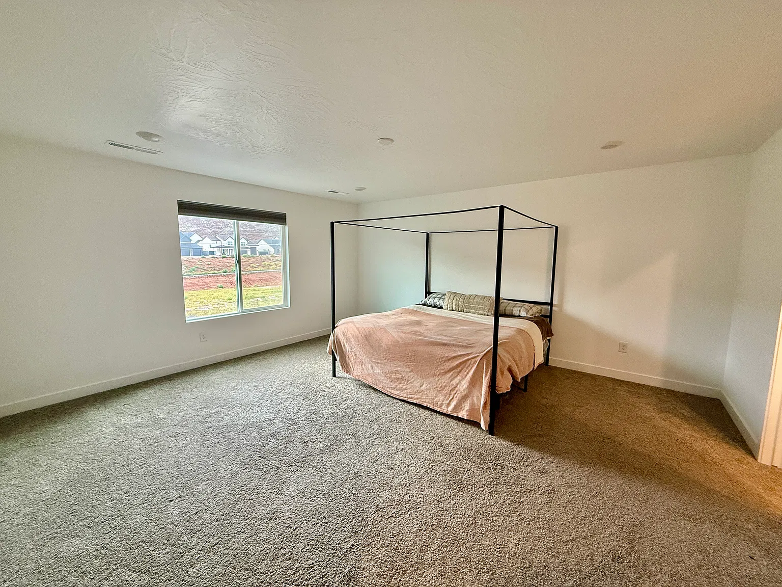1743 S Wolverine Way — Photo 3