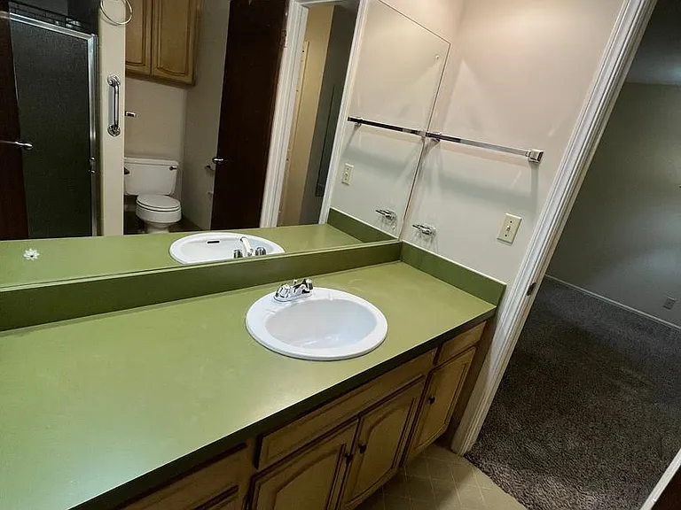 3526 E 48th Pl — Photo 17