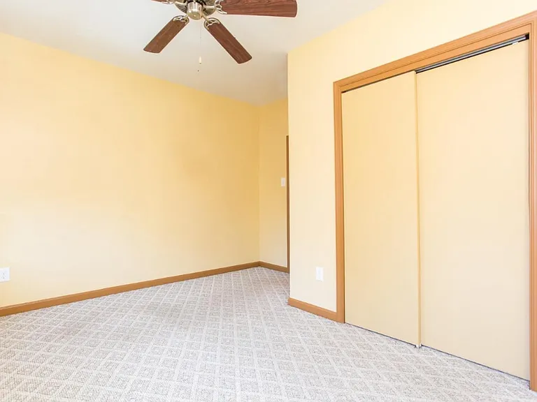 2545 Ellsworth St — Photo 19