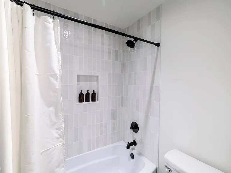 2020 Columbia Ave — Photo 30