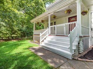 247 Little Falls Rd, Cedar Grove, NJ 07009