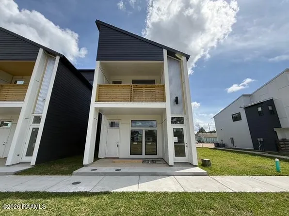 1120 S Washington St, Lafayette, LA