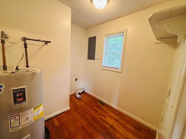 70 Franklin Parke Ct — Photo 7