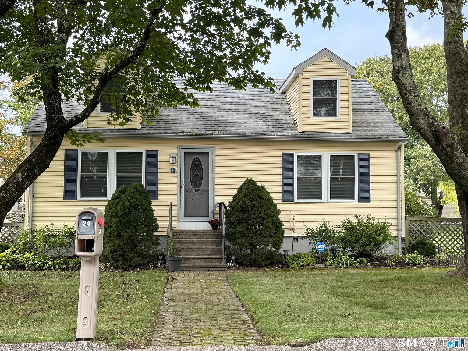 2 bed, 2.0 bath, 1428 sqft, $3,500 — Photo 1