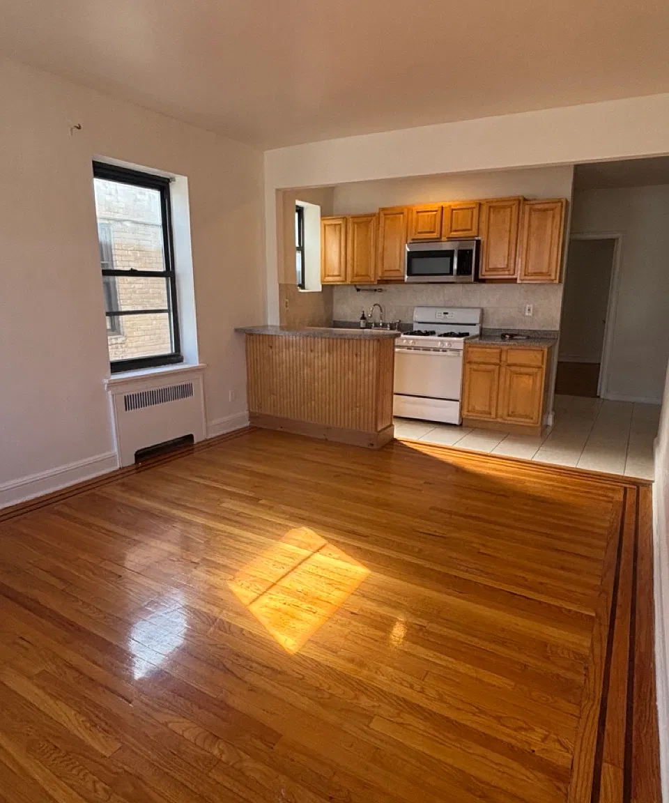46 Exton Ave — Photo 2