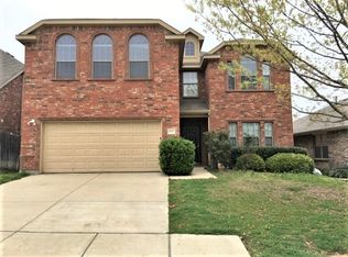 9005 Water Oak Dr, Arlington, TX 76002