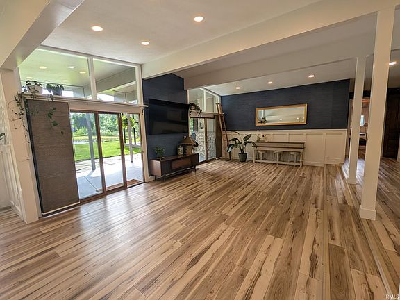 5th image of 51902 Meadow Creek Dr
