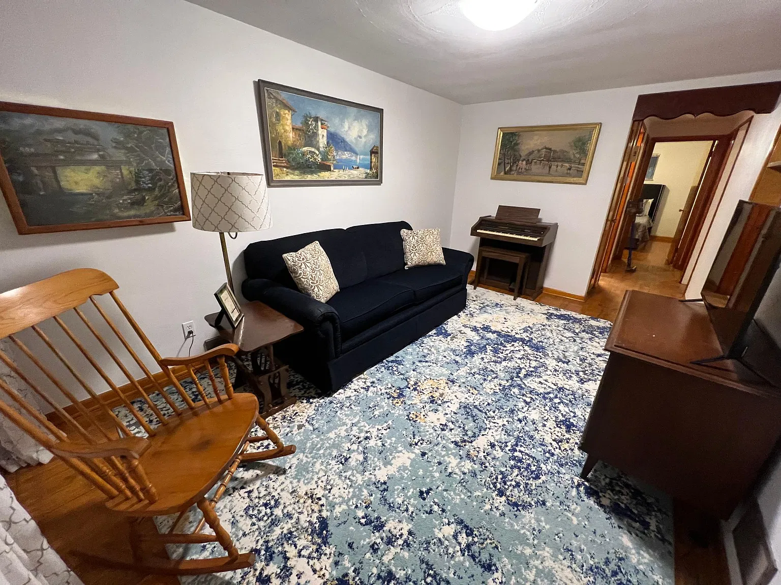 2 bed, 798 sqft, $1,200 — Photo 2