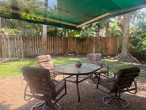 356 Orange Way — Photo 19