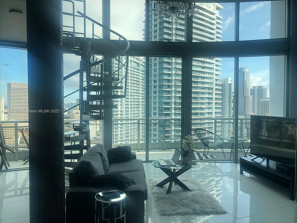 1st image of 690 SW 1st Ct Penthouse I01