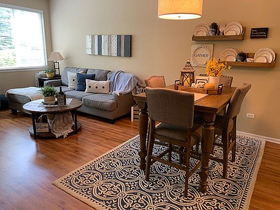 5th image of 3014 Kentshire Cir