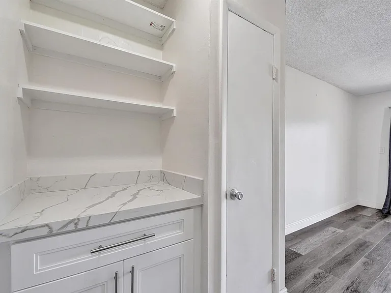 2430 NW 81st Ave #305 — Photo 58
