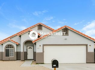 2214 E Saint Catherine Ave, Phoenix, AZ 85042