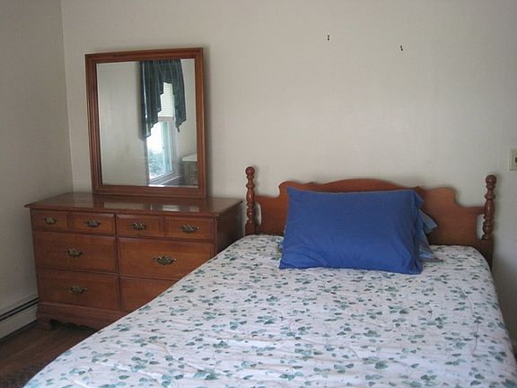 4th image of 47 Whalom Rd