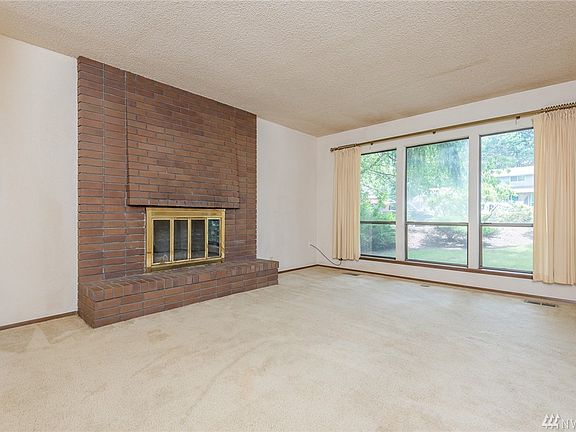 2nd image of 13822 113th Avenue Ct E