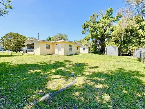 1203 N Lavon Ave Photo 1