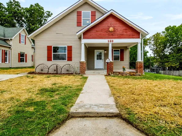 123 E North St, Warrensburg, MO 64093
