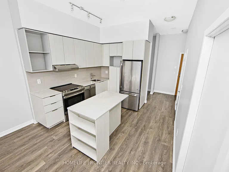 2520 Eglinton Ave W #1918 — Photo 9