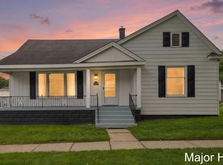 11418 Kirby St SE, Alto, MI 49302