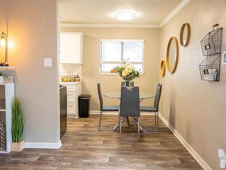 Sunrise Pointe — Photo 19