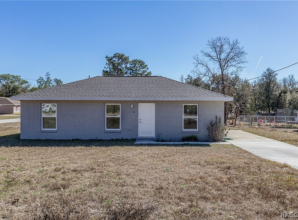 1st image of 8 Bahia Pass Ln