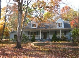 4170 Rhoric Rd, Athens, OH 45701